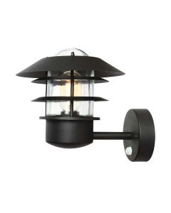 1 Light Wall Lantern With Pir - Black